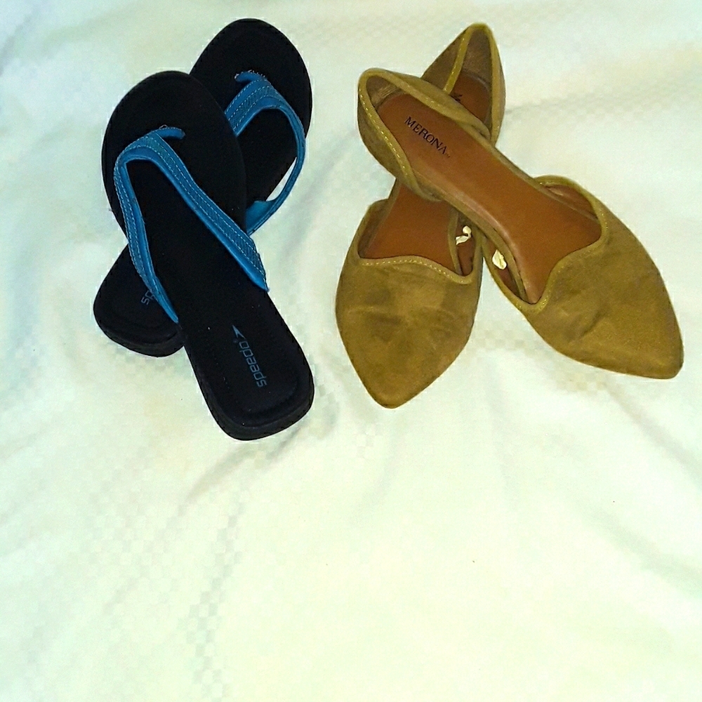 Bundle of 2 flats flip/flops Speedo Merona sz8